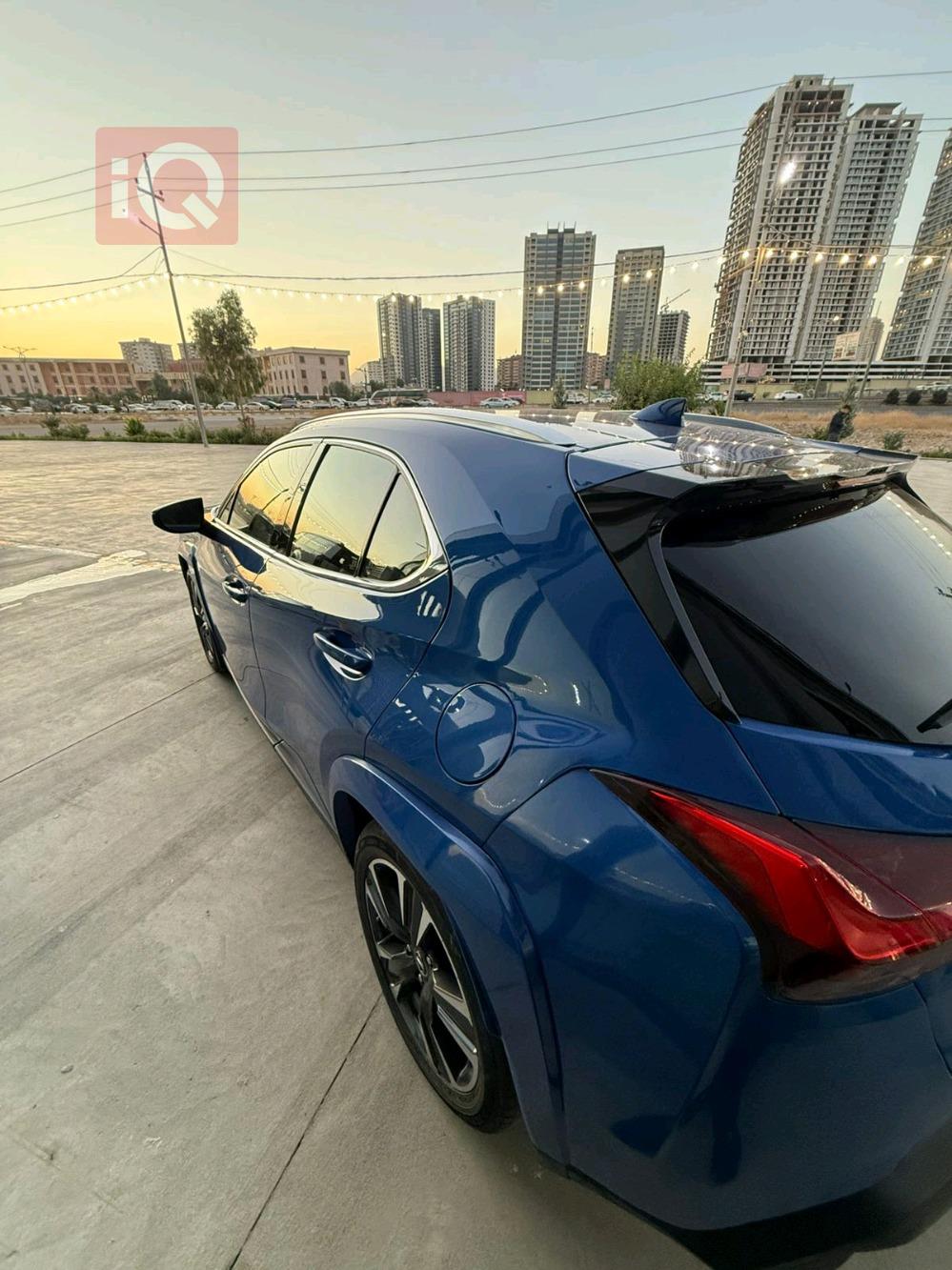 Lexus UX